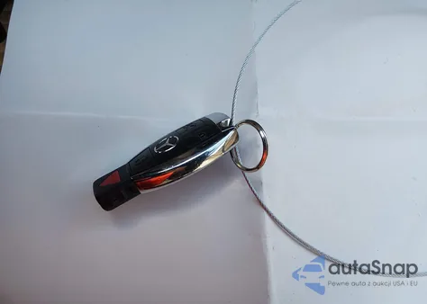 2010 Mercedes-Benz E 350 4Matic from USA, damaged, VIN WDDHF8HBXAA163794